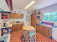 Appartement avec jardin et parkings — photo 4