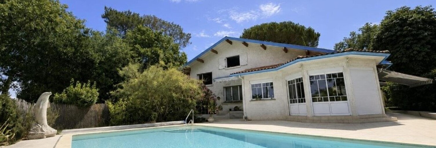 Maison 10 Pièces 142 m² à vendre à Gujan-Mestras (33470)