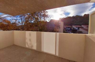 Appartement F2  neuf, terrasse et parkings — photo du bien