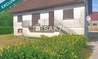 Maison 8 Pièces 115 m² à vendre à Villeneuve-d'Amont (25270)