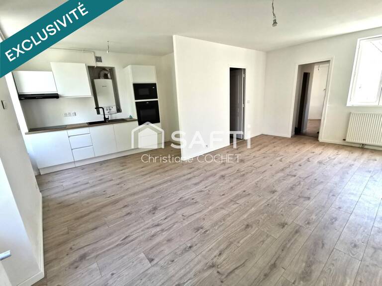 Très bel appartement refait à neuf secteur Quartier St Jean de Melun — photo 1
