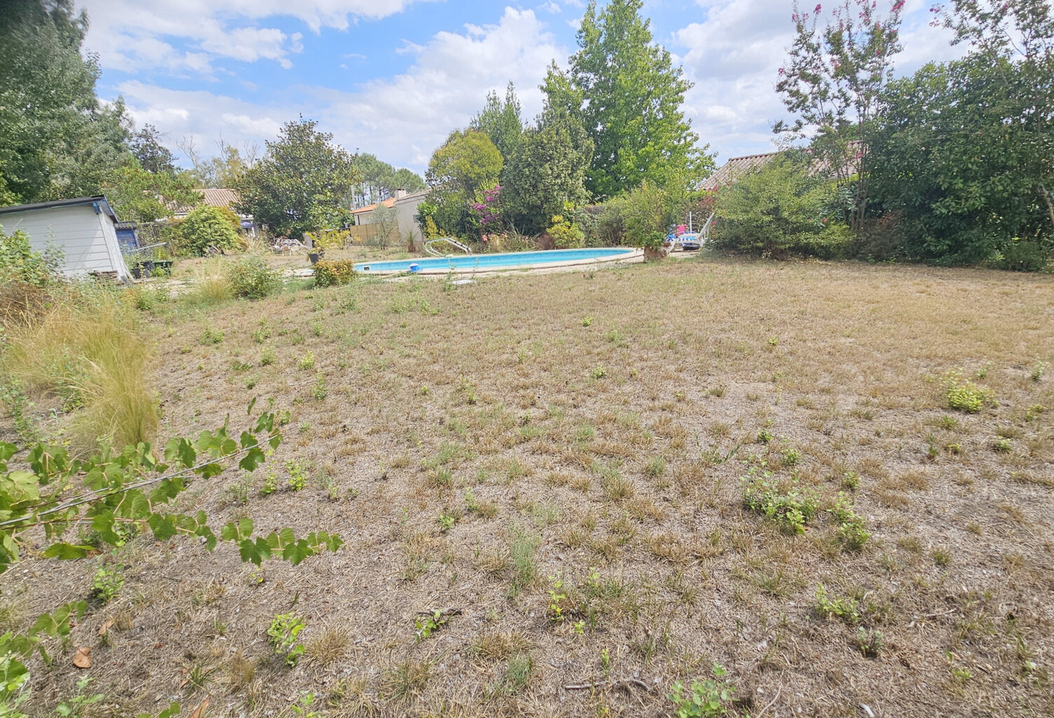 LE TAILLAN MEDOC Prés du centre ville, parcelle de terrain c — photo 1