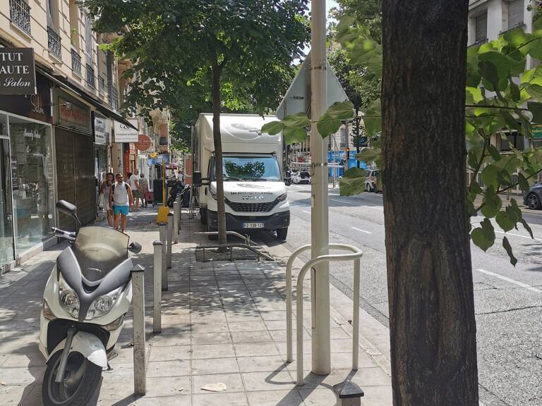 A vendre, fonds de commerce et murs commerciaux — photo 1