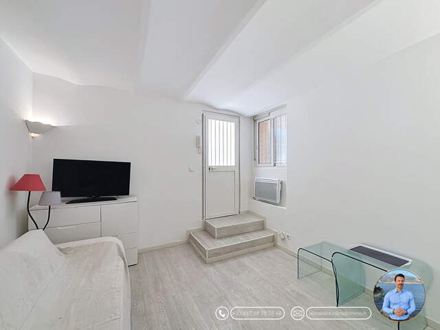 MENTON RIVIERA - Studio TRAVERSANT de 23,53m2 MEUBLÉ et ÉQUI — photo du bien