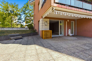 Appartement 5 pièces 280000 €