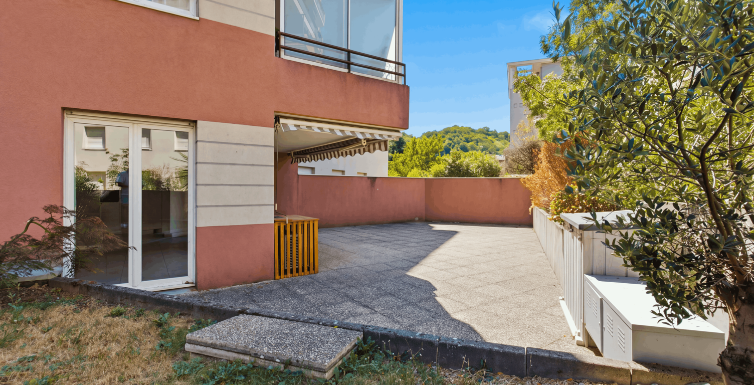ECHIROLLES Frange Verte - Appartement T5 d'Exception — photo 1