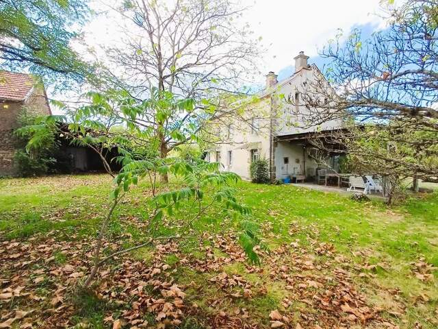 À vendre en Creuse, une belle maison, un gîte et  2660 m² — photo du bien