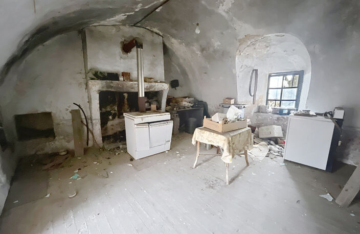 DAUZAT-SUR-VODABLE   Un ensemble de caractère à réinventer s — photo 2