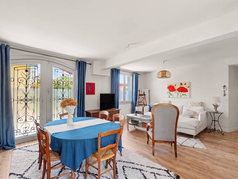 Bel appartement T3 de 78 m2 avec terrasse et parking — photo 1