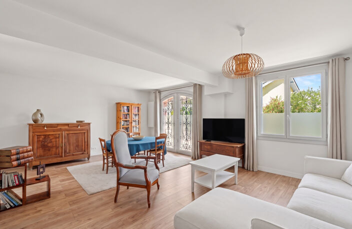 Bel appartement T3 de 78 m2 avec terrasse et parking — photo 2