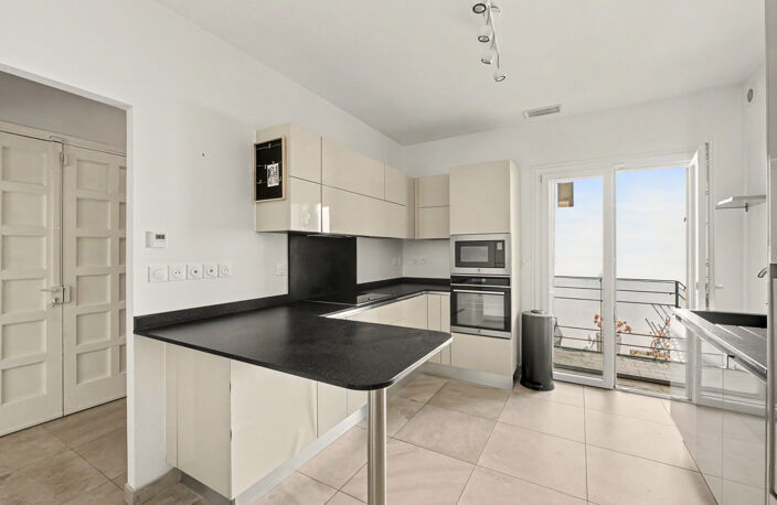 Belle maison de ville de type T8 de 200 m2 avec sous-sol com — photo 3