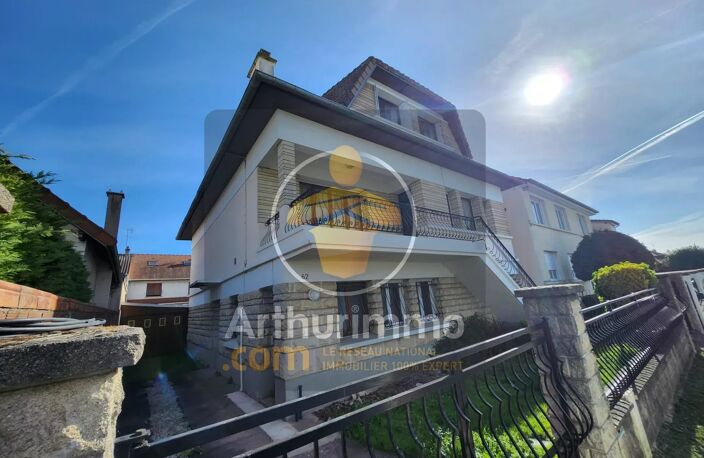 Vente maison 7 pièces 242 m² Ormesson-sur-Marne (94490) — photo 3
