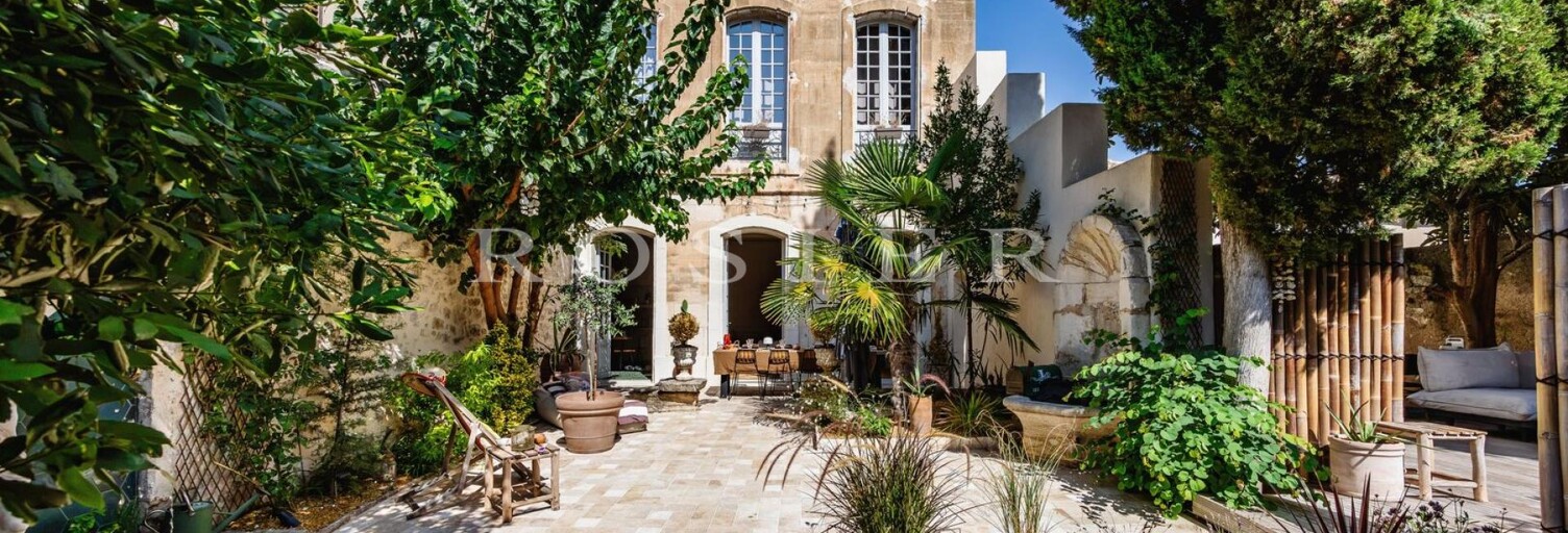 Maison  246 m² à vendre à Pernes-les-Fontaines (84210)