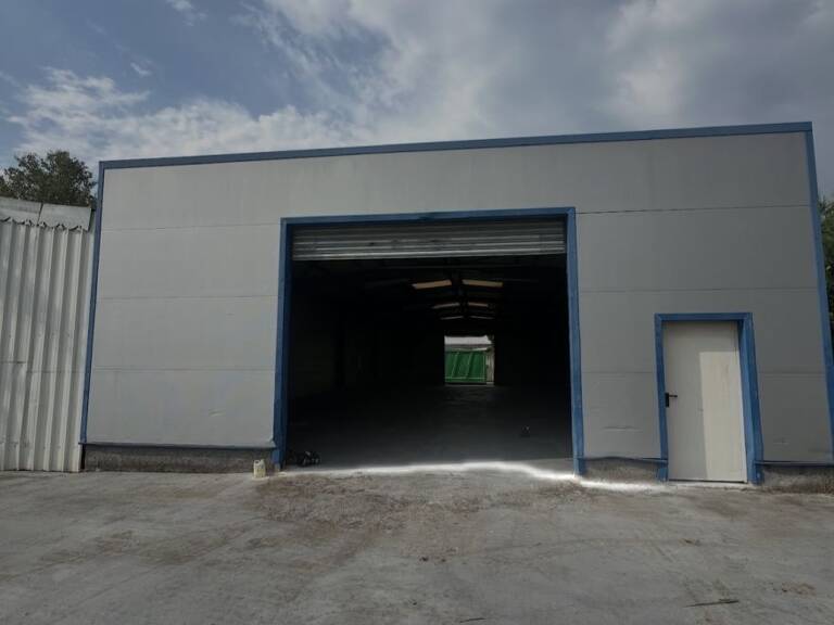 Local d'activité HANGAR — photo 1