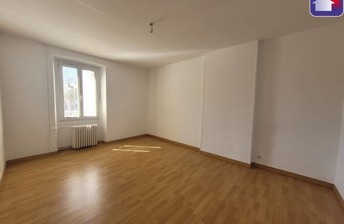 Location appartement 4 pièces 97 m² à Foix (09000) — photo 5