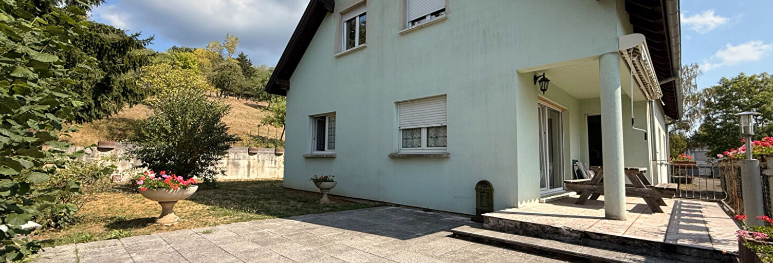 Maison 8 Pièces 137 m² à vendre à Steinbach (68700)