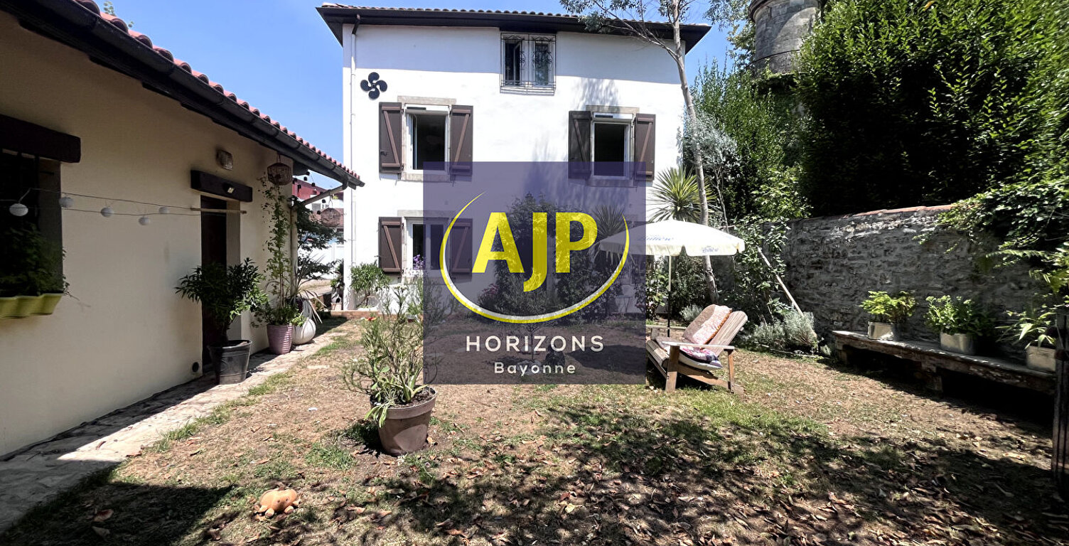 BAYONNE - Maison T6 avec jardin et garage — photo 1
