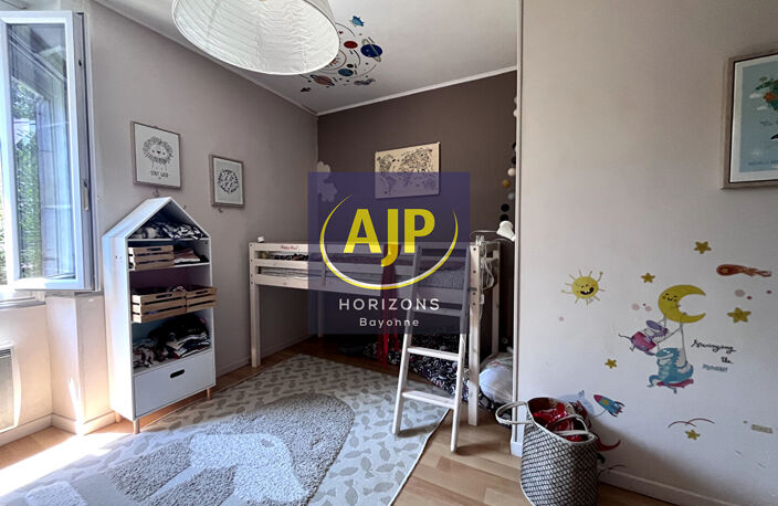 BAYONNE - Maison T6 avec jardin et garage — photo 3