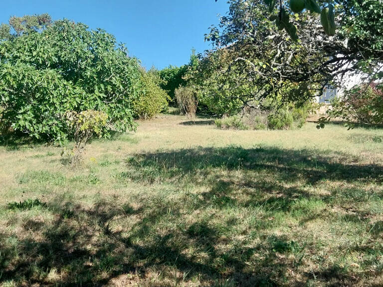Terrain Serpaize 910 m2 — photo 1