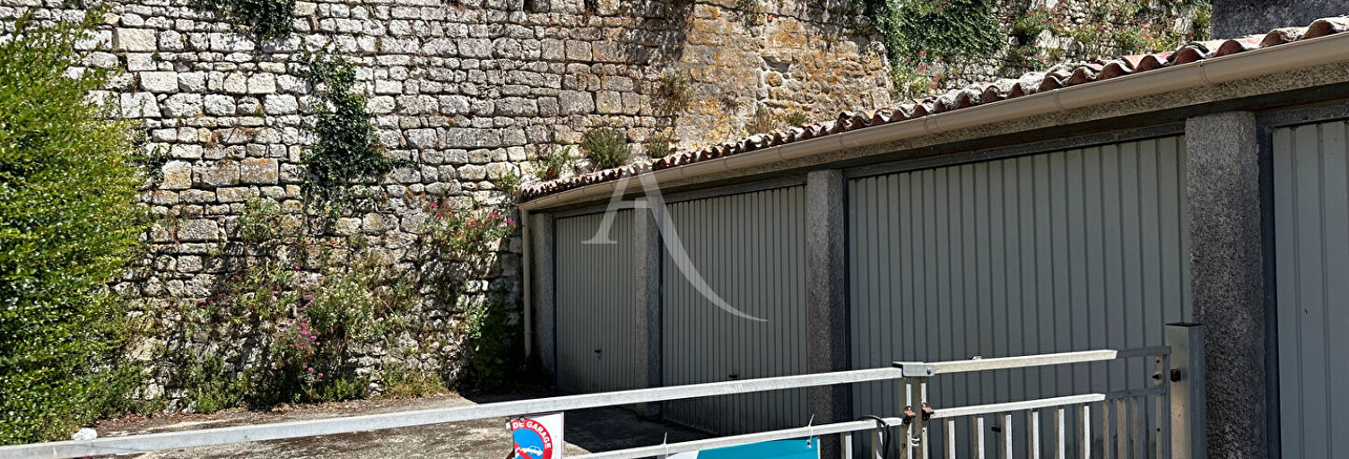 Garage  15 m² à louer à Tonnay-Charente (17430)