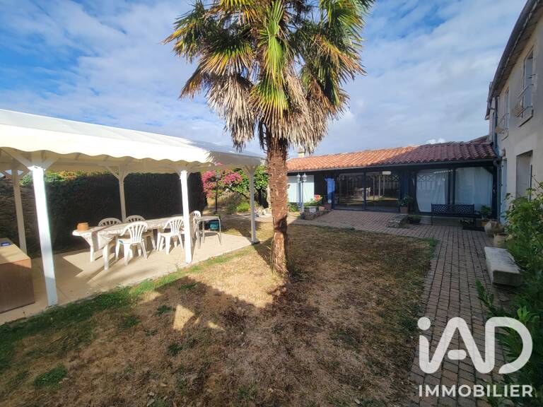 Vente Maison/villa 7 pièces — photo 1