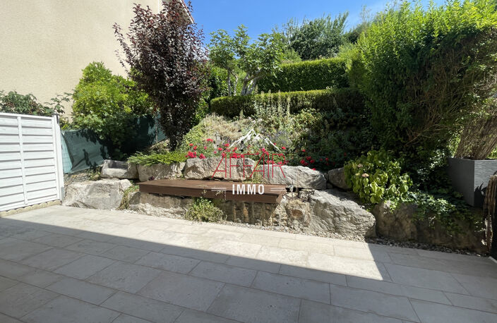 2 min douane de TROINEX BOSSEY au calme Maison mitoyenne — photo 2