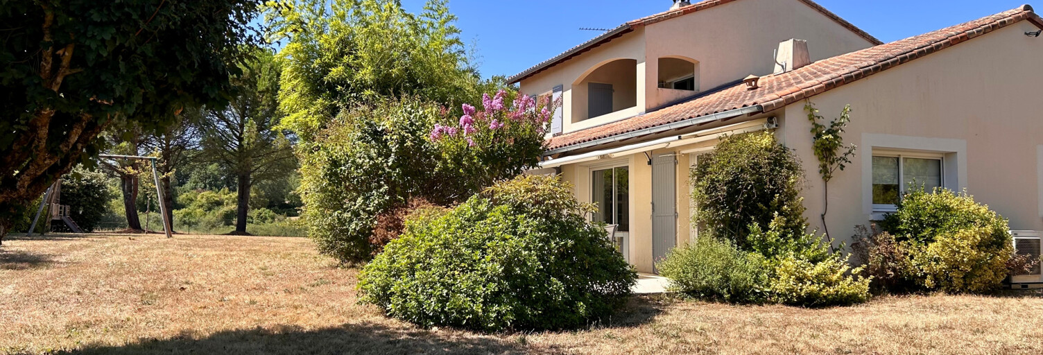 Maison 8 Pièces 167 m² à vendre à Saint-Benoît (86280)