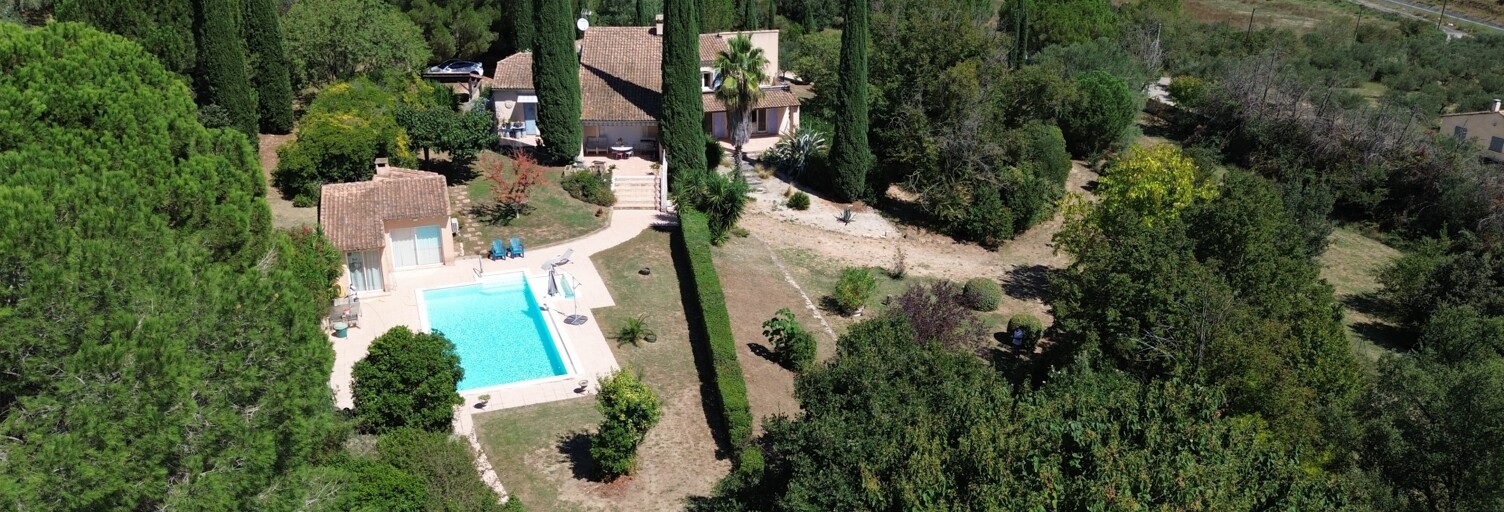 Maison 5 Pièces 174 m² à vendre à Saint-Gilles (30800)