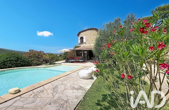 Vente Maison/villa 10 pièces — photo 2