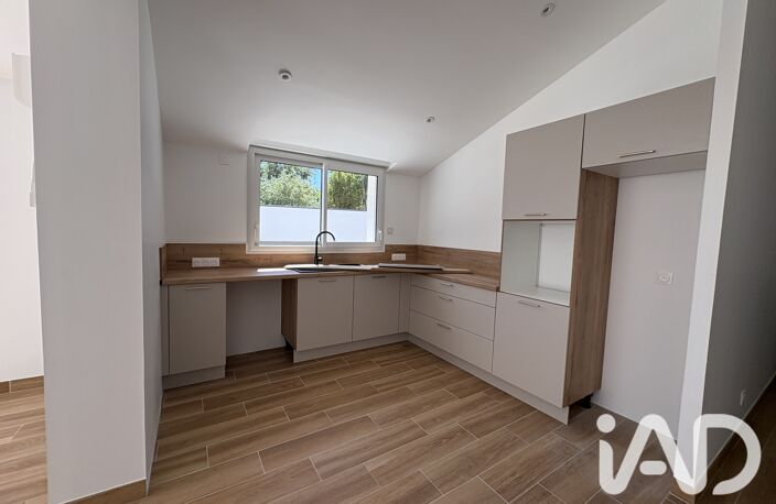 Vente Maison/villa 4 pièces — photo 3