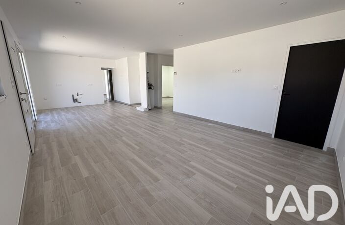 Vente Maison/villa 4 pièces — photo 2
