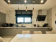 Maison contemporaine de 180 m2 sans travaux ! — photo 3
