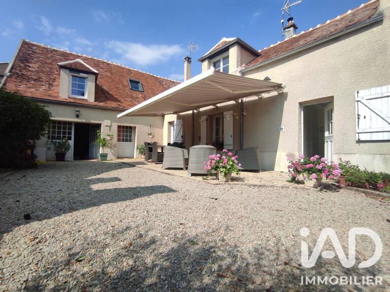 Vente Maison de village 9 pièces — photo 1