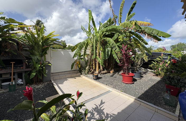 VILLA T4 AVE PISCINE LA JAILLE — photo 5