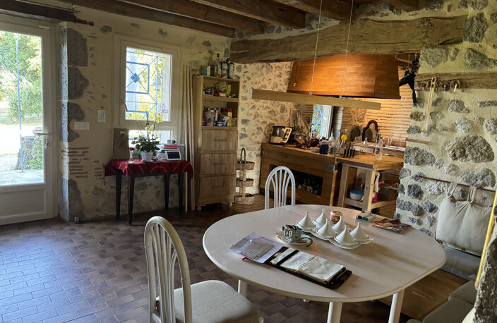 maison en pierres — photo 3