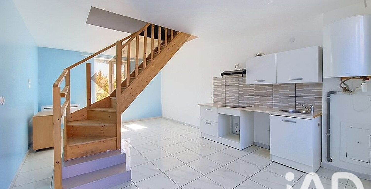 Location Maison de ville 3 pièces — photo 1