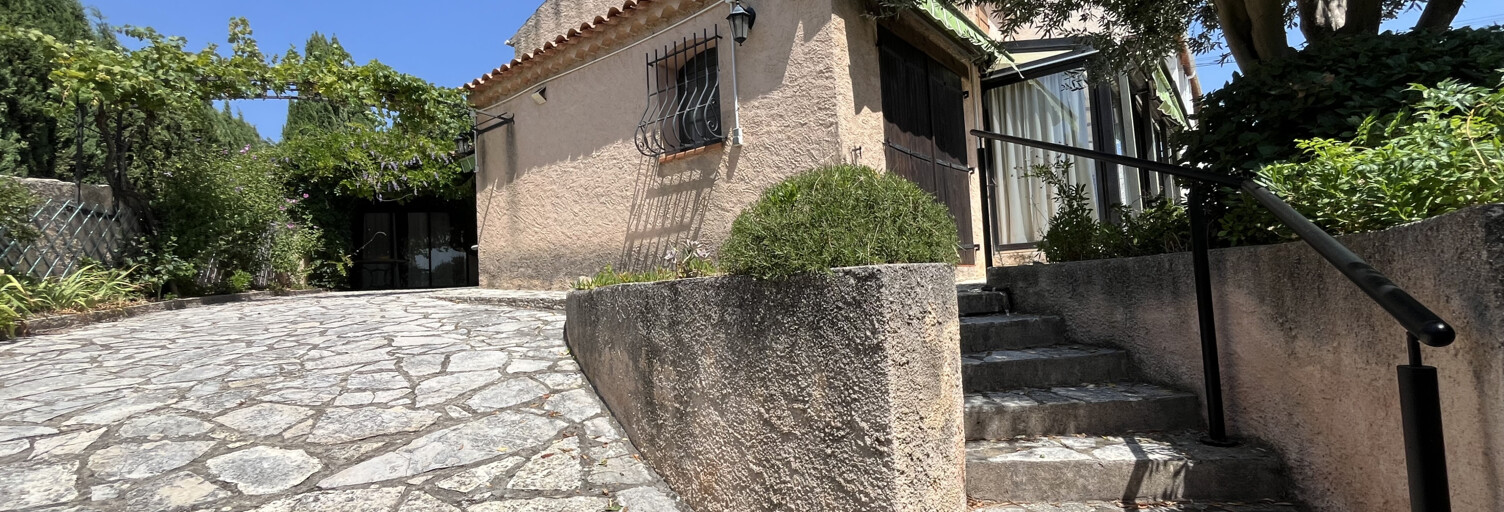 Maison 4 Pièces 120 m² à louer à Six-Fours-les-Plages (83140)