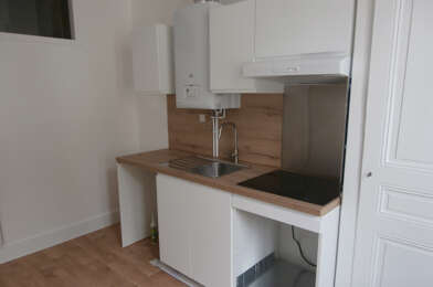 Appartement 3 pièces 893 €
