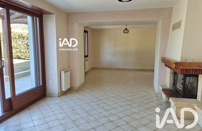 Vente Maison/villa 6 pièces — photo 2