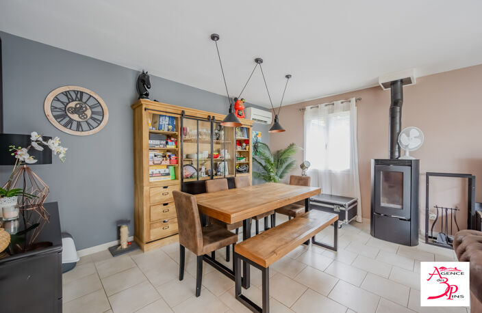 Exclusivité<br><br>À proximité du centre-ville et de toutes les — photo 3