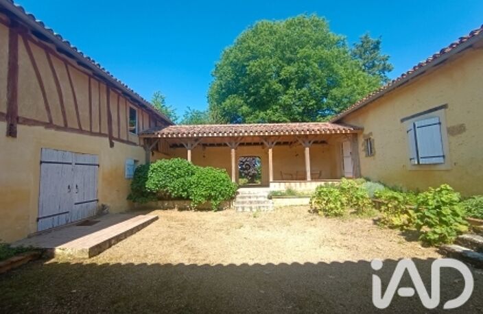 Vente Maison/villa 10 pièces — photo 3