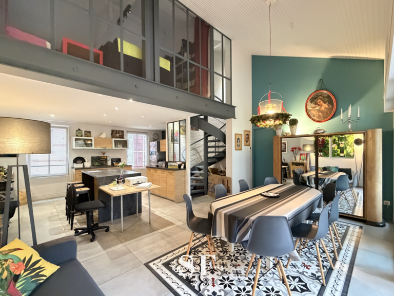 AGEN CENTRE - DEUX APPARTEMENTS DE STANDING DONT UN AVEC TERRASSE - GARAGE ET ASCENSEUR — photo 1