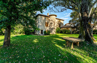 Maison Forte, Manoir d'exception au coeur du Beaujolais 350m2 — photo du bien