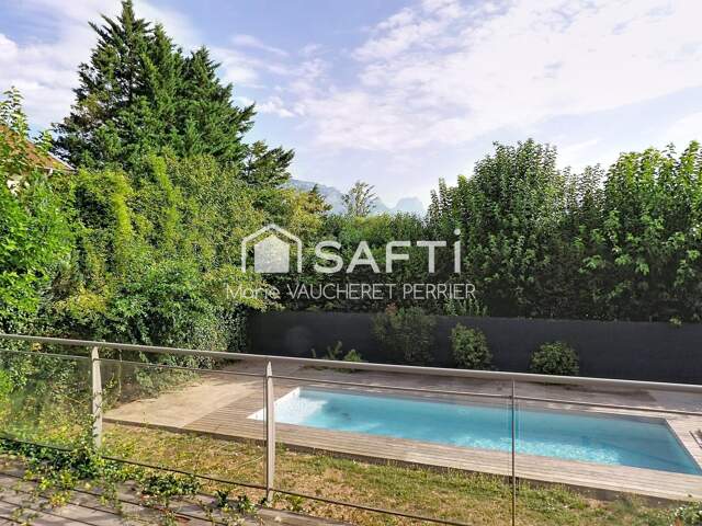 Maison familiale  avec piscine au calme sur Grenoble. — photo du bien
