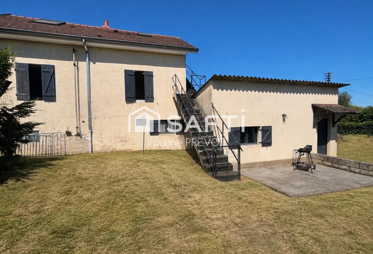 Vente maison 5 pièces 133 m² Montceau-les-Mines (71300) — photo 1