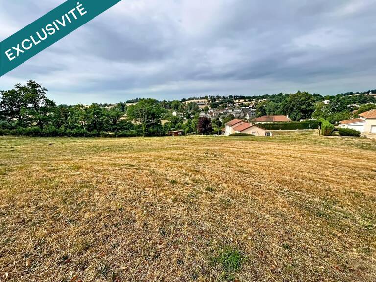 Rare ! Terrain constructible 5 815 m² divisible — photo 1