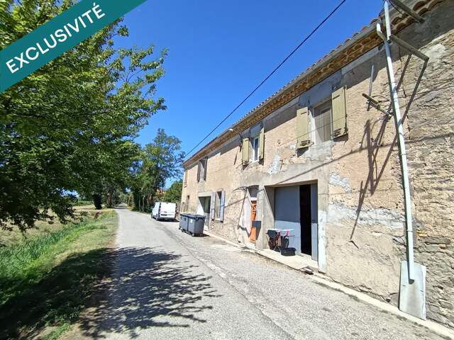 Fort potentiel  Deux habitations, deux garages, 1 834 m² de terrain : une opportunité à ne pas manquer ! — photo du bien