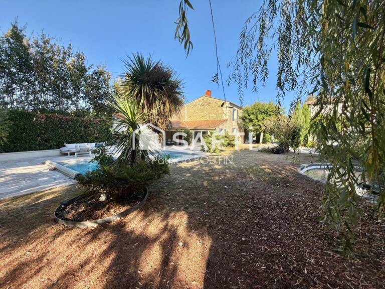 MAISON EN PIERRE 4 CHAMBRES + DUPLEX ET PISCINE ET EMPLACEMENT BARQUE ! — photo 1