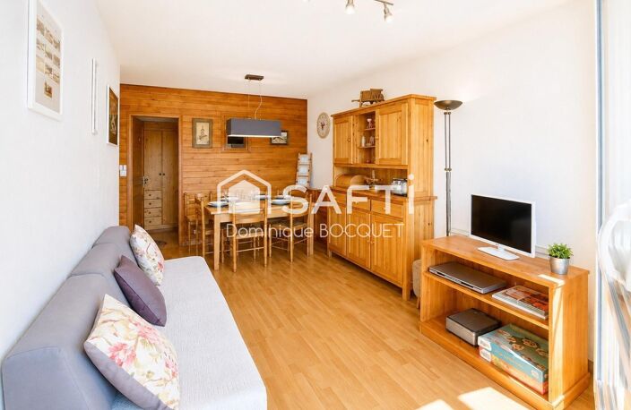 T2 + cabine, au pied des pistes et des commerces, exposé sud-ouest — photo 2