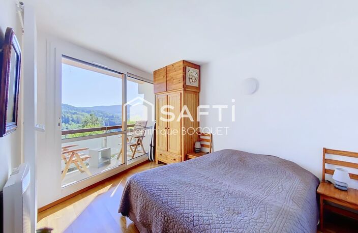 T2 + cabine, au pied des pistes et des commerces, exposé sud-ouest — photo 4